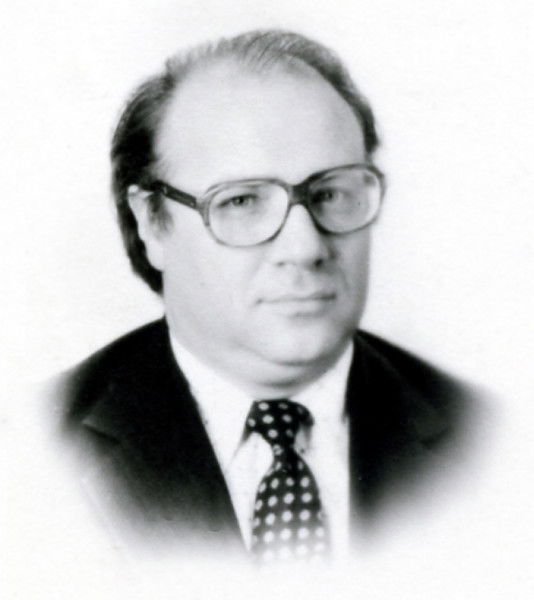 Олег Черников