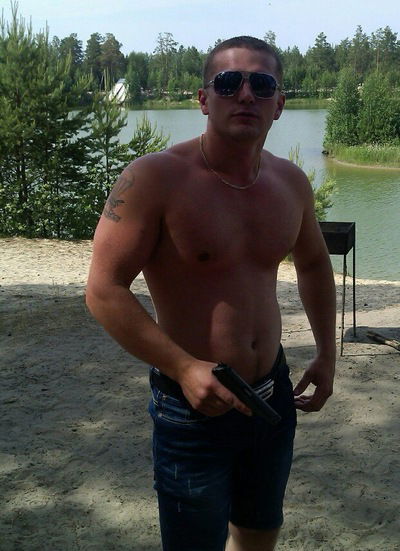 Денис Крючин