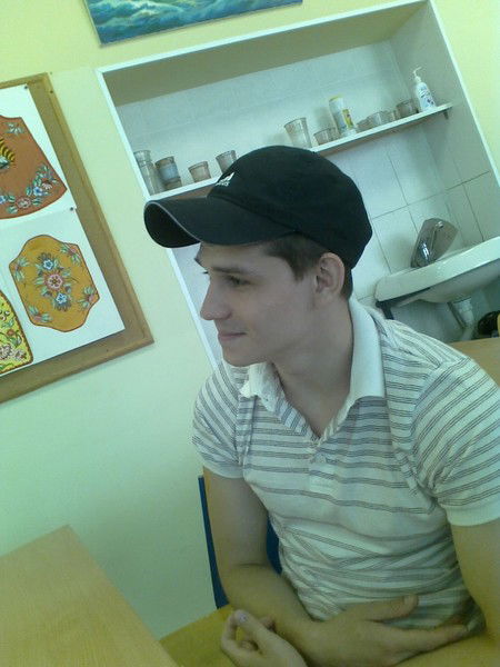 Слава Бескиерь