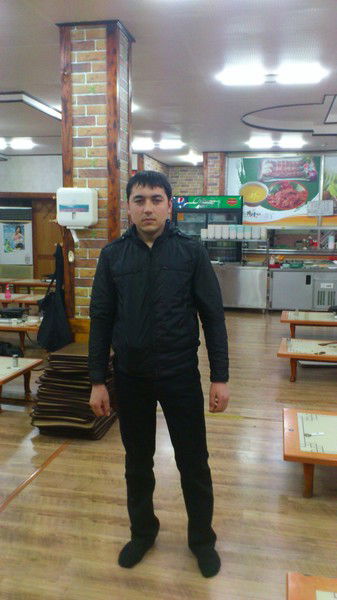 Moqsudbek Eshniyozov