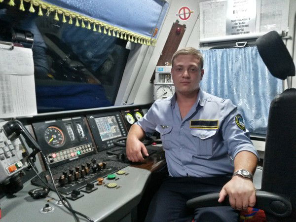 Станислав Селин