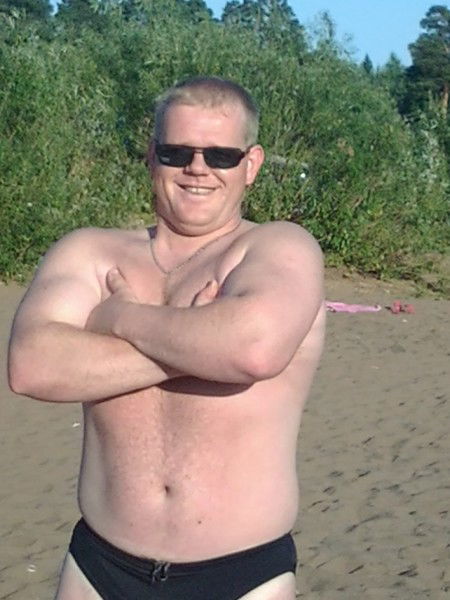 Николай Иванов