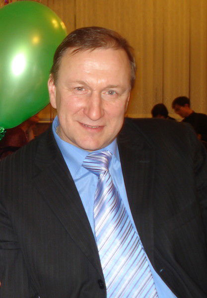 Неизвестно Неизвестно