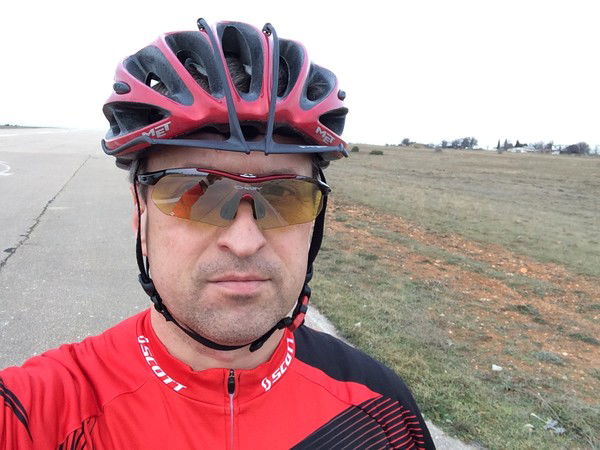 Константин Исаев