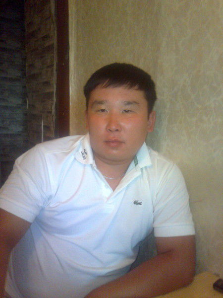 Рахaт Ниетов