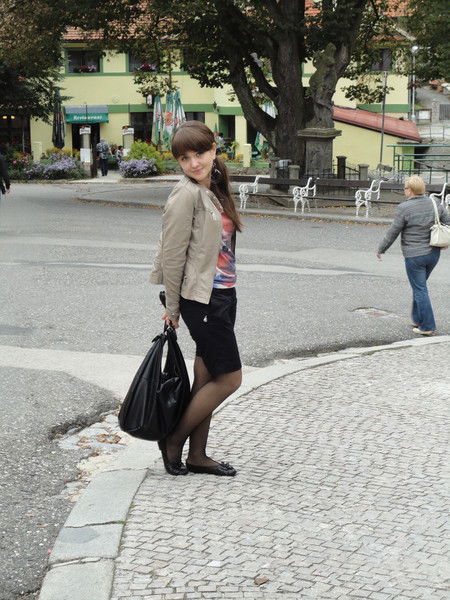 Эля Молодова