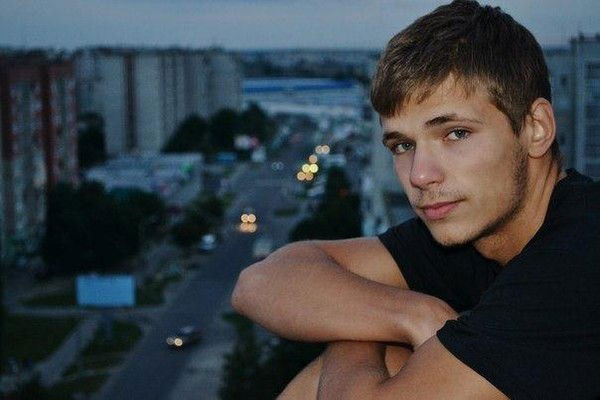 Женя Овсянников