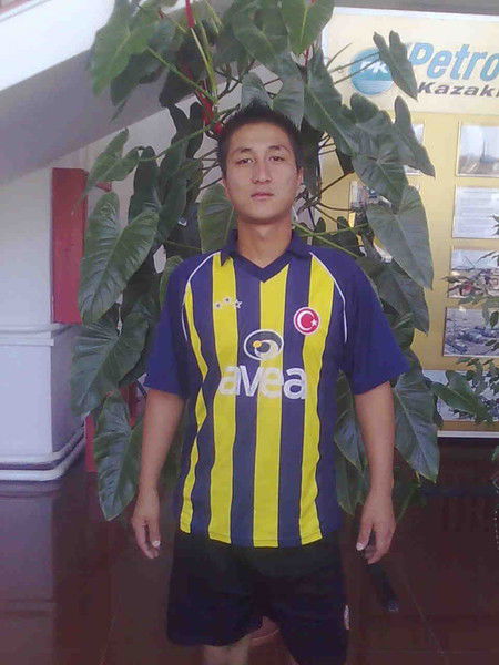 Айбек Ерсаин