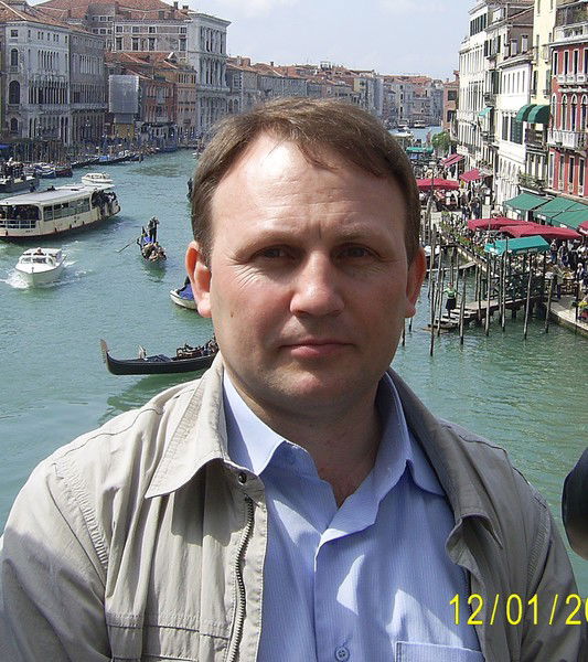 Владимир Долгов