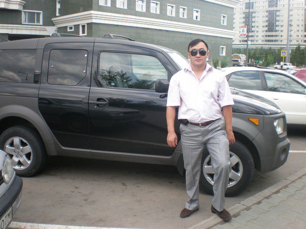 Жанат Шарипов