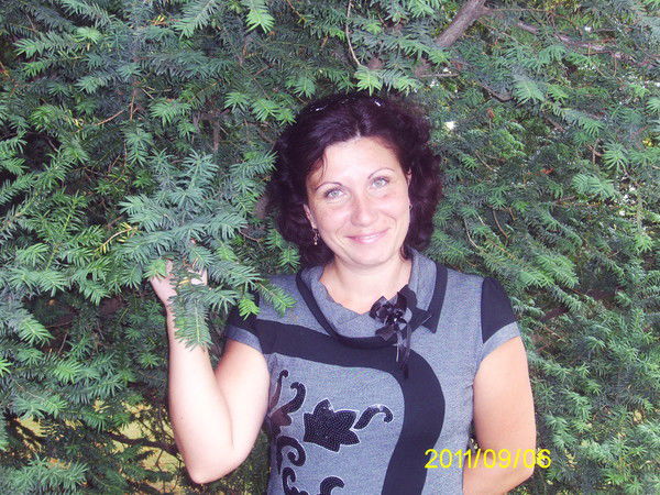 Ирина Отинова