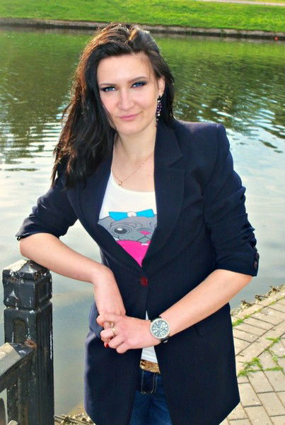 Кристи Логвинова