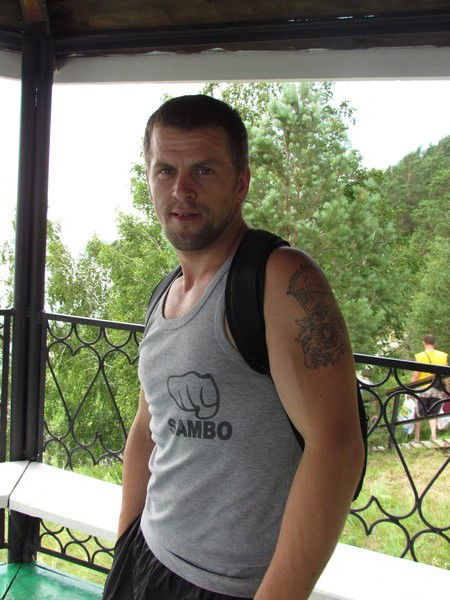 Роман Уваров