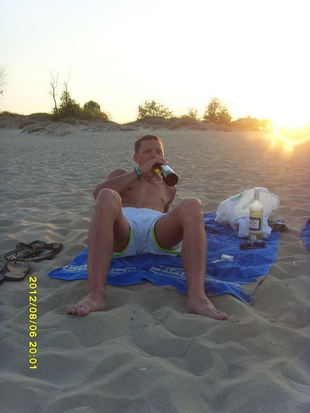 Неизвестно Неизвестно