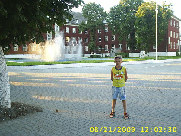 Николай Комаров