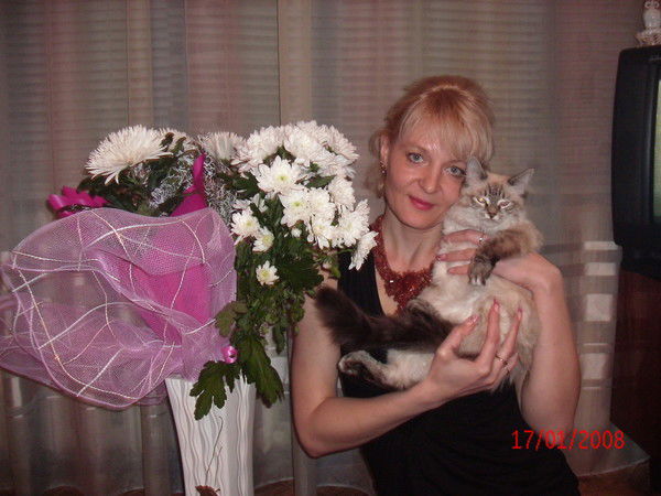 Лена Довбыш