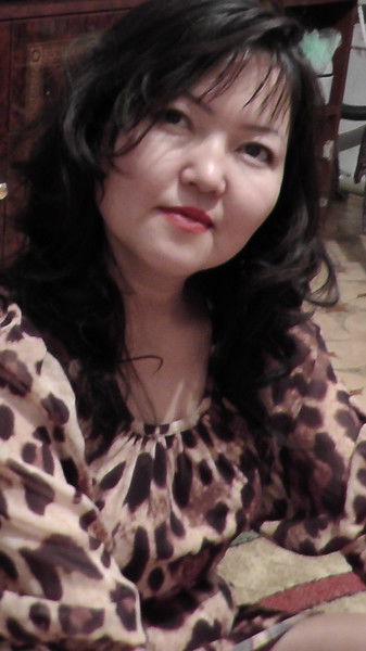 Лаура Абренова