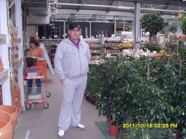 Одил Истамов