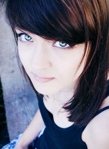 Аня Ушакова