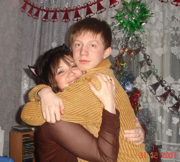 Елена Любимова