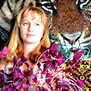 Лена Акпарова