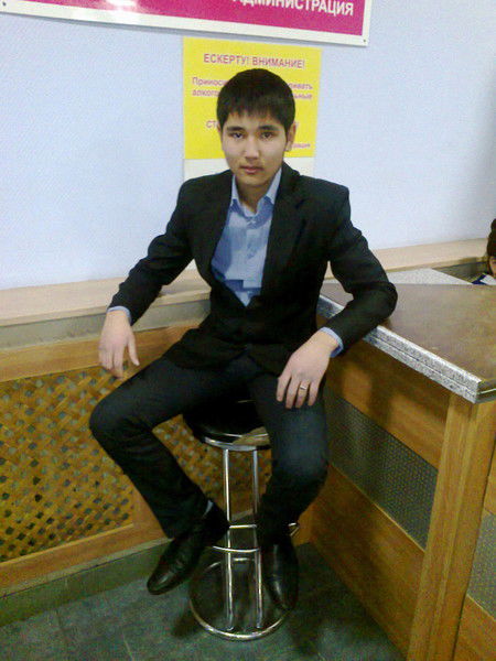 Айбек Бакенов