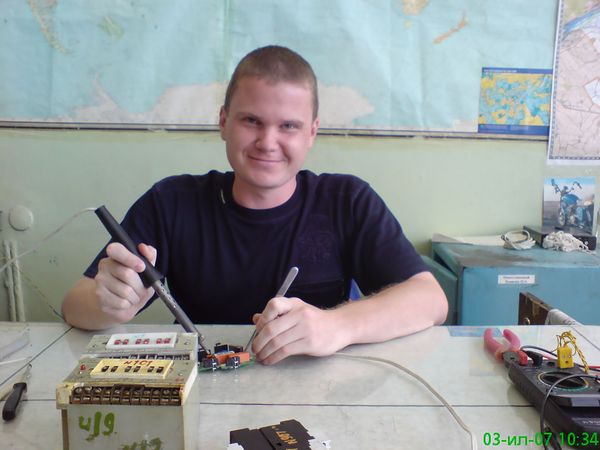 Павел Поничев