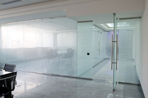 Михаил Зверев