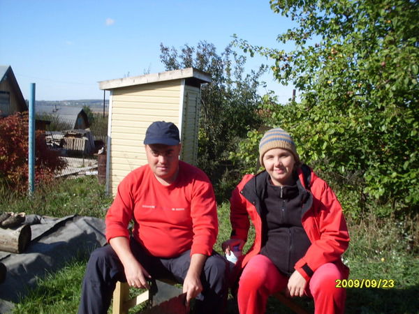 Женя Исахина