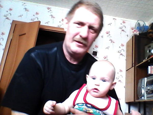 Анатолий Зверев