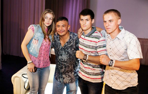 Назар Хаитов