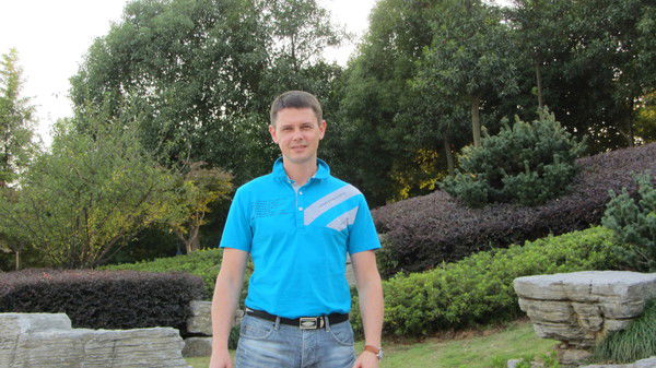 Андрей Зотов