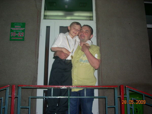 Юрий Адамов