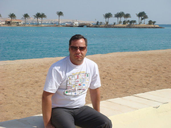 Александр Комаров