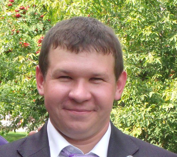 Владимир Халяпин