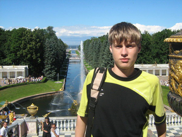 Александр Лащёнов