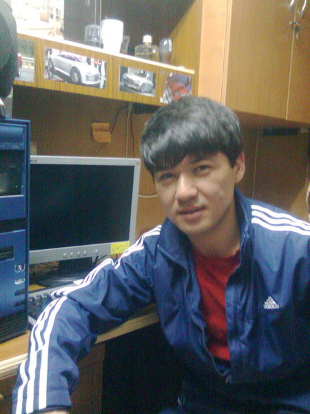 Рахат Игликов