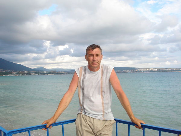 Андрей Вахрушев