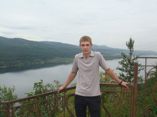 Артур Дергачев