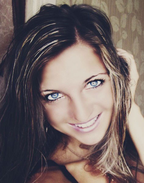 Оленька Щерба