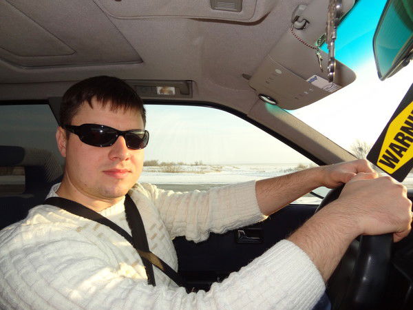 Максим Воронин