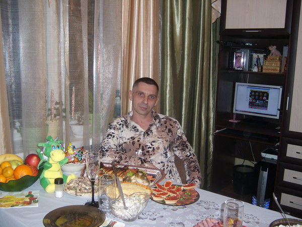 Вячеслав Захаров