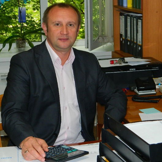 Андрей Ефремов