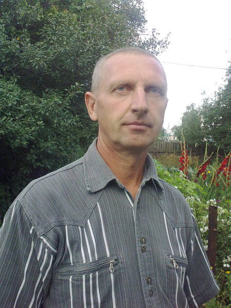 Николай Стеценко