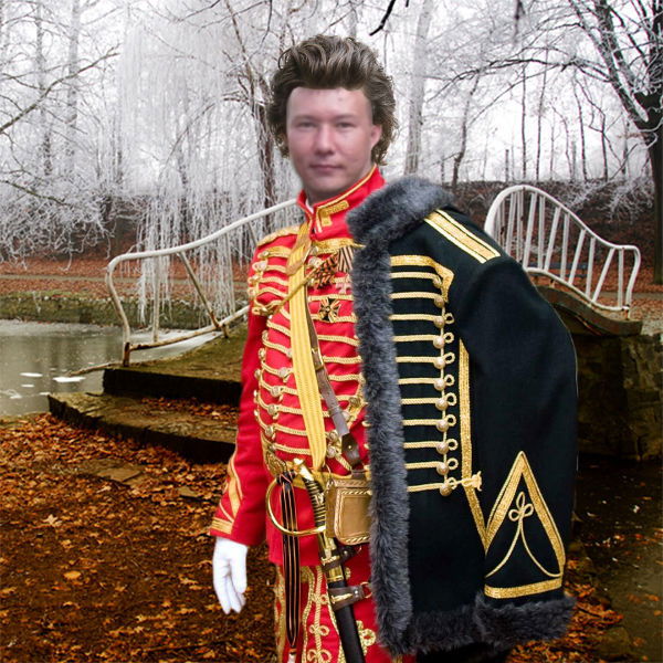 Александр Искаков