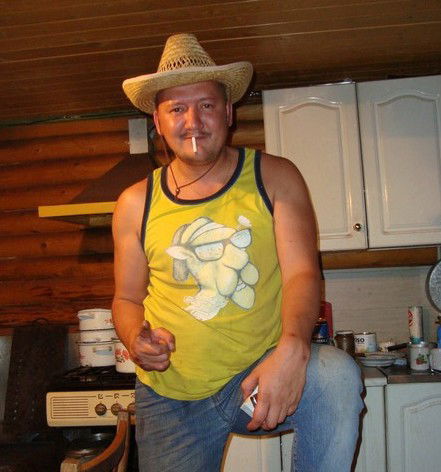 Максим Нощенко