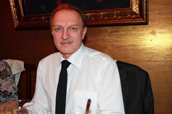 Владимир Лазарев