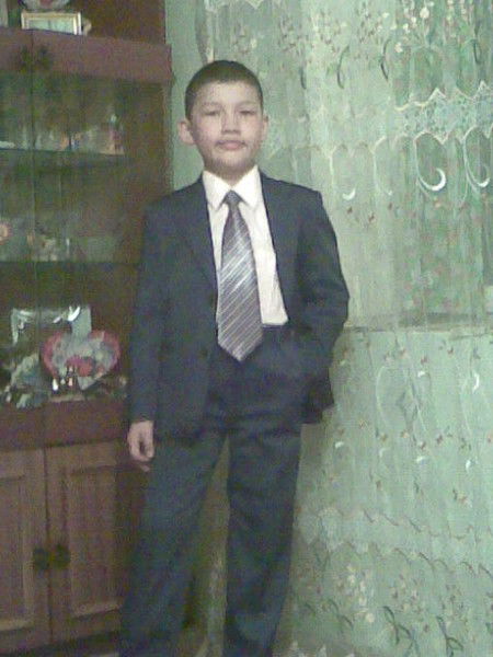 Дамир Азаматов