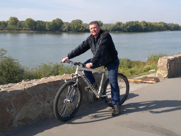 Виталя Бурмака