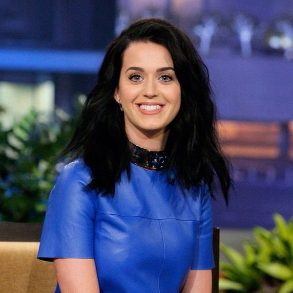 Полина Неволина